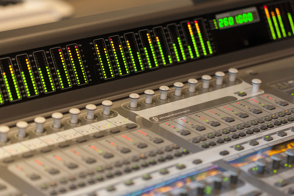 Avid ProTools | HDX + C|24.